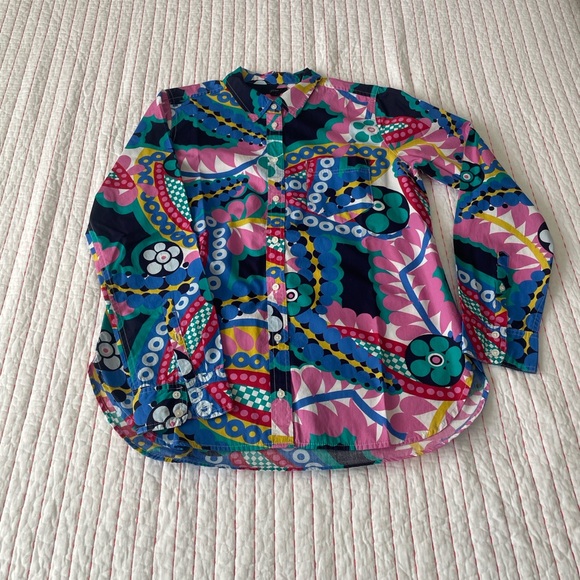 Colorful Patterned Button-Up Shirt - Picture 3 of 8